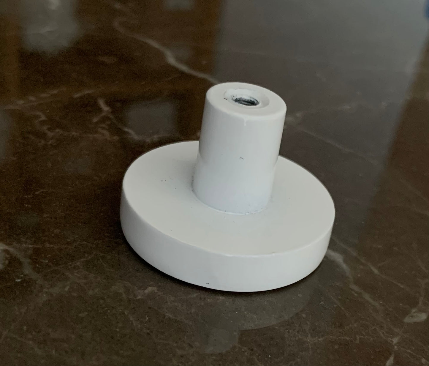 White Gloss drawer pull 35x23mm