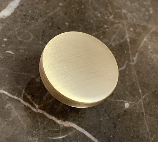 Brushed Brass drawer pull 35x23mm