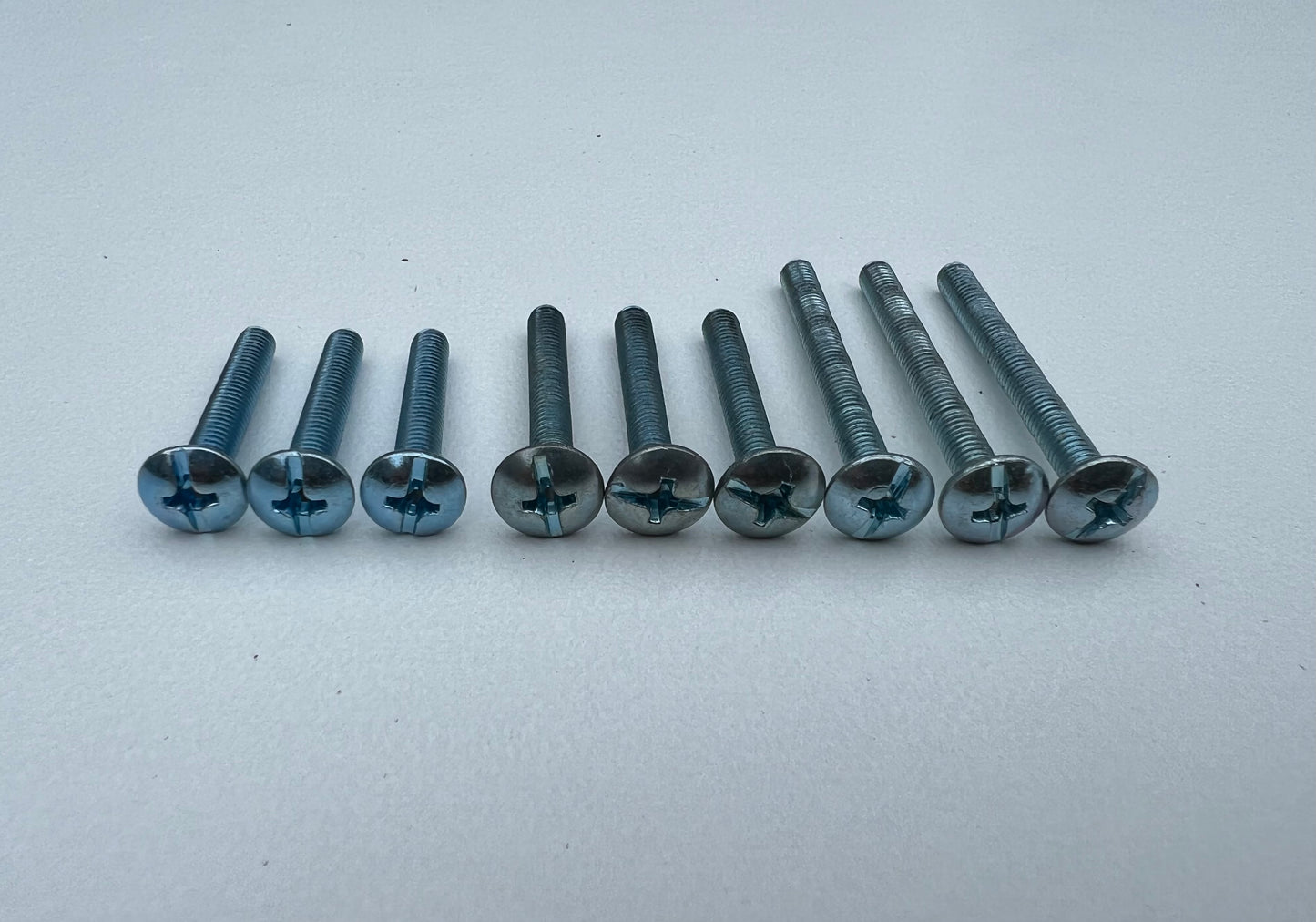 Drawer Pull Screws